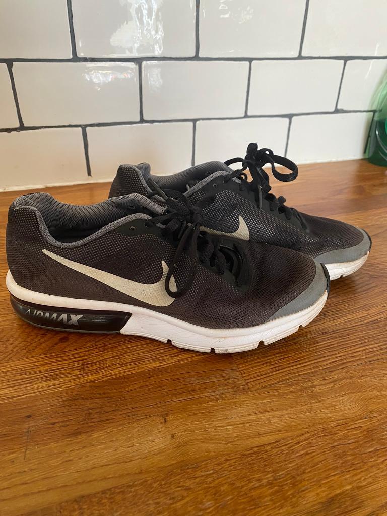 Nike Air Max size 4 | in Caerleon 
